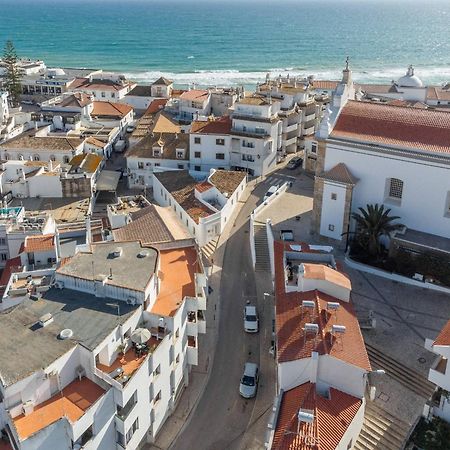 Lena'S Beach House By Hellovacations Албуфейра Екстериор снимка